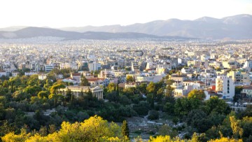 Τουρισμός στην Ελλάδα: Ποιος πάει πού; Πόσο μένει; Πόσα ξοδεύει;