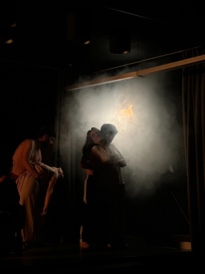 Στιγμιότυπο από τις πρόβες