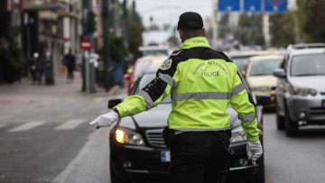 Νέος KOK: Τι ισχύει για τη χρήση κινητού και την υπερβολική ταχύτητα