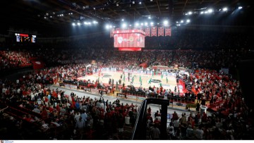 Προσέλευση και μια δήλωση ζητάει τελικά ο Βρούτσης για να μη διακοπεί το πρωτάθλημα