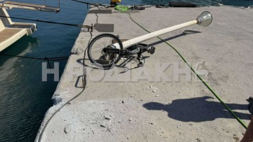 (Βίντεο) Ρόδος - Απίστευτο περιστατικό: Θαλαμηγός ανέπτυξε ταχύτητα και «καρφώθηκε» με δύναμη στο κρηπίδωμα
