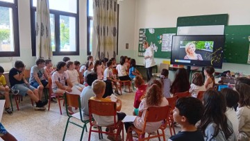 Εκπαιδευτική επίσκεψη της δημοσιογράφου Νατάσας Ράγιου στο 2ο Δημοτικό Σχολείο Ιαλυσού