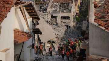 Οι... πύλες της κολάσεως παραμένουν ανοιχτές στη Μέση Ανατολή - Σφοδροί βομβαρδισμοί ανάμεσα σε Ισραήλ - Ιράν