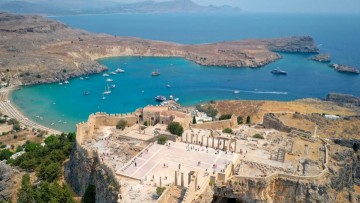 Τα ελληνικά νησιά «βγαίνουν» από την ενεργειακή απομόνωση