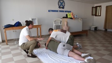 Σεμινάρια ΚΑΡΠΑ για τους δόκιμους αστυφύλακες στην Κάρπαθο