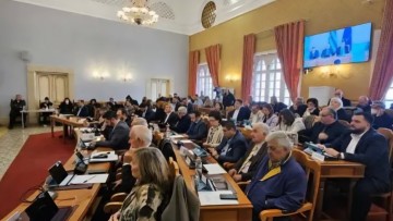 Αυστηρή απάντηση της Περιφέρειας Νοτίου Αιγαίου στη ΔΕΥΑΡ για τις ανεξόφλητες οφειλές αλλά και την συκοφαντία