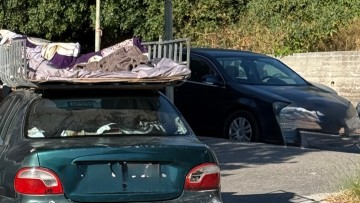 Ρομά και εγκατάσταση: Μια σιωπηλή πραγματικότητα στο νησί μας