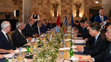 Η Ρόδος ιδανικός τόπος για τη διεύρυνση των σχέσεων συνεργασίας με την Κίνα