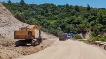 Γ. Χατζημάρκος: Σε εξέλιξη μεγάλο έργο στο οδικό δίκτυο Πεταλούδων – Ψίνθου