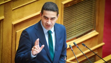 Σφοδρή επίθεση Κατρίνη στη Βουλή: «Η κυβέρνηση εργαλειοποιεί το μεταναστευτικό»