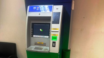 ΑΤΜ ιδιωτικής εταιρείας με... προμήθεια σε κάθε ανάληψη και στο Νοσοκομείο της Ρόδου