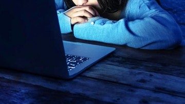 Ελεύθερη η 15χρονη που μοίρασε πορνογραφικό υλικό της φίλης της