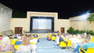 Η Ρόδος παραμένει πόλη χωρίς θερινό σινεμά…