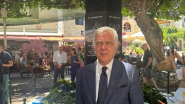 Παρουσία του κοσμήτορα και βουλευτή Δωδεκανήσου Βασίλη Α. Υψηλάντη στην Εκδήλωση Μνήμης της Ισραηλιτικής Κοινότητας Ρόδου