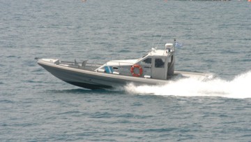 Μαζική αποβίβαση αλλοδαπών στη Λάρδο Ρόδου – Συνελήφθη 40χρονος διακινητής!