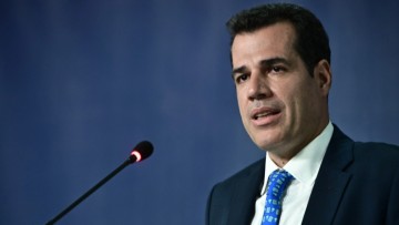 Θ. Πλεύρης: «Συζητάμε με τη Γερμανία για κέντρο επιστροφής μεταναστών στην Αφρική»