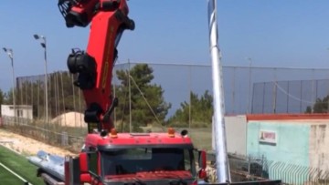 Νέος φωτισμός στο γήπεδο του Έμπωνα