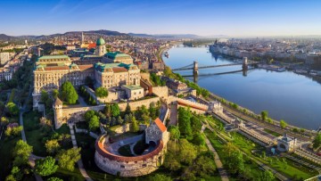 Ταξιδιωτική κίνηση Ελλήνων 2024: Αυξημένες δαπάνες και νέες προτιμήσεις προορισμών