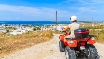«Η μισή μου εφημερία είναι ατυχήματα με γουρούνες» – Γιατροί σε νησιά μιλούν στην «Κ»