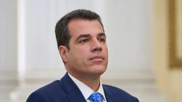 Ο υπουργός Μετανάστευσης και Ασύλου Θάνος Πλεύρης στη Ρόδο τη Δευτέρα