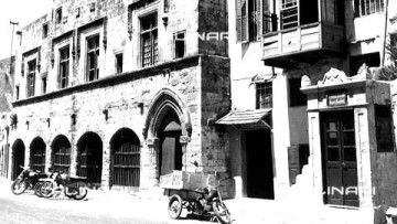 Κώστας Τσαλαχούρης: Η Ιστορία της πατρίδας μας-Χιλιάδες σελίδες με βάση επίσημες πηγές και αρχεία κρατών