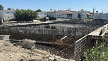 Σε εξέλιξη οι εργασίες για τη νέα γέφυρα στο Φαληράκι