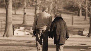Δύο αδέλφια κατέθεσαν μήνυση κατά του αδελφού τους για κακοποίηση των γονιών τους