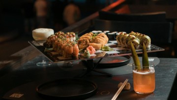 Susanoo: Sushi, street food πινελιές και cocktails με χαρακτήρα, στην Παλιά Πόλη