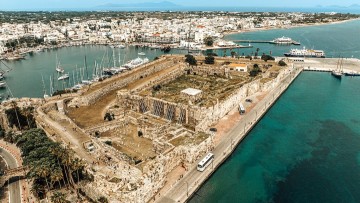 Στην Κω αύριο η υπουργός Πολιτισμού Λίνα Μενδώνη