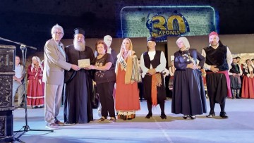 Με λαμπρότητα γιορτάστηκαν τα 30 χρόνια της Τηλεόρασης ΘΑΡΡΙ
