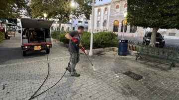 Εργασίες καθαριότητας σε Μανδηλαρά και Παλιά Λαχαναγορά από τον Δήμο Ρόδου