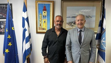 Συνάντηση του προέδρου του Συνδέσμου «Κολοσσός» με τον υφυπουργό Ναυτιλίας για τα προβλήματα των λιμανιών