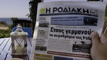 Λάζαρος Λαζαράκης "110 χρόνια «Ροδιακή»:  Η ιστορία μιας εφημερίδας– Η ιστορία του τόπου μας"