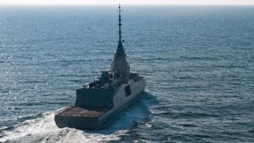 Ψηφίστηκε η 4η φρεγάτα Belharra – Πλειοψηφική έγκριση στη Βουλή