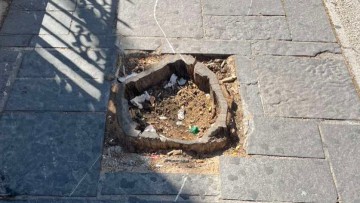 Παγίδες… στα πεζοδρόμια της Ρόδου – Κίνδυνος για πεζούς