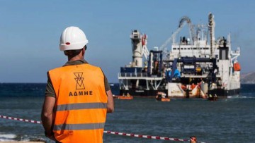Η κρίση του καλωδίου Κρήτης-Κύπρου: Πολιτικές και οικονομικές αγκυλώσεις