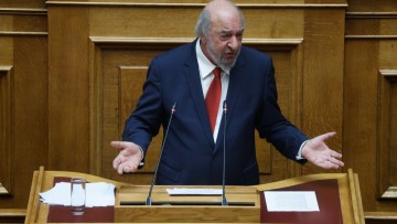 Νικητιάδης προς Γεωργιάδη: «Οι Καστελλοριζιοί πηγαίνουν στην Τουρκία για γιατρό. Εκεί καταντήσατε το ΕΣΥ»