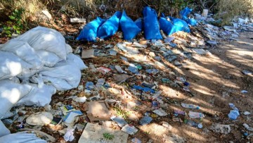 Ρόδος: Εικόνες ντροπής ακόμα και κοντά σε αρχαιολογικούς χώρους