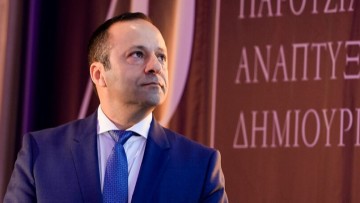 Γ. Πάππου στον RV για την ακρίβεια: ” Τα μεγάλα συμφέροντα ταλανίζουν την αγορά. Δεν μπορεί τρία – τέσσερα ΑΦΜ στη χώρα να κρατάνε ομήρους δέκα εκατομμύρια καταναλωτές”  (audio)