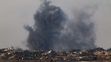 Σφοδρή απάντηση του Ισραήλ εναντίον της Χαμάς με νέο κύμα αεροπορικών επιδρομών στη Γάζα
