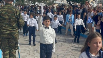 Σύμη: Με περηφάνια και συγκίνηση ο εορτασμός της 28ης Οκτωβρίου – Μήνυμα ενότητας από τον Αντιδήμαρχο Νικήτα Γρύλλη