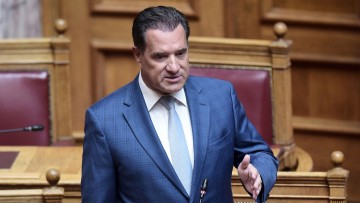 Άδ. Γεωργιάδης για οπλοκατοχή: «Είμαι υπέρ του αμερικανικού μοντέλου – Μου αρέσει η ιδέα της αυτοπροστασίας»