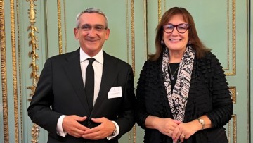 Συνάντηση Γ. Χατζημάρκου με την Ευρωπαία επίτροπο Dubravska Šuica: Στρατηγικές συνεργασίας για μια βιώσιμη και σταθερή μεσόγειο