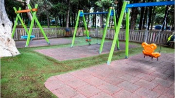 Ρόδος: Σύριγγες και σπασμένα μπουκάλια σε παιδική χαρά!