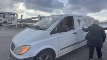 Σπαρακτικές στιγμές εκτυλίχθηκαν στο λιμάνι της Ρόδου κατά την άφιξη της σορού του Οδυσσέα Αθανασούλα