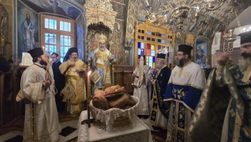 Με λαμπρότητα πανηγύρισε η Σύμη τον Άγιο Νικόλαο