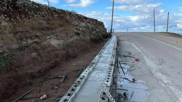 Σε εξέλιξη τα έργα οδικής ασφάλειας στον άξονα Μαρίτσα – Ψίνθος