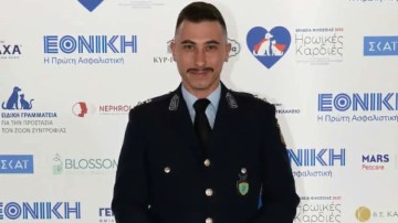 Λέρος: Τιμητική βράβευση για τον Διοικητή του Α.Τ. Λέρου Αντώνη Δήμογλου για τη φιλοζωική του δράση