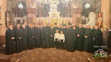 Σεβασμιώτατος Μητροπολίτης Ρόδου κ.κ. Κύριλλος: «Ας προετοιμαστούμε για τα Χριστούγεννα εστιάζοντας στην ουσία – Αυτός ο τόπος έχει ψυχή»