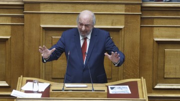 Νικητιάδης προς Κεραμέως: «Εγκαταλείπετε χιλιάδες ανέργους χωρίς επίδομα ανεργίας τα Χριστούγεννα»